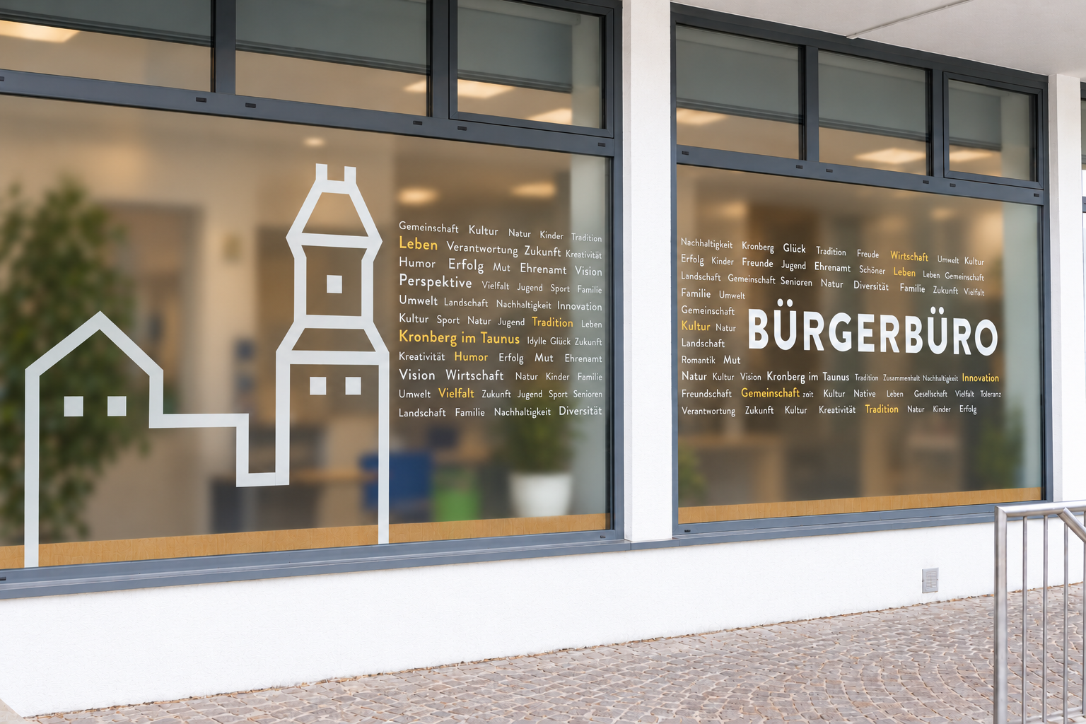 Bürgerbüro Frontscheibe Bürgerbüro Frontscheibe mit dem Logo des Stadtmarketings