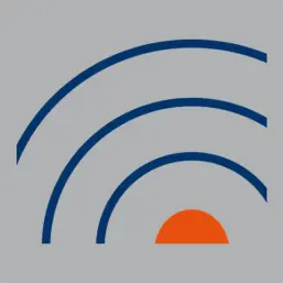 Das Logo zeigt auf grauem Grund drei konzentrische, blaue Kreisbögen, die sich über einer kleinen, orangefarbenen Halbkugel aufbauen